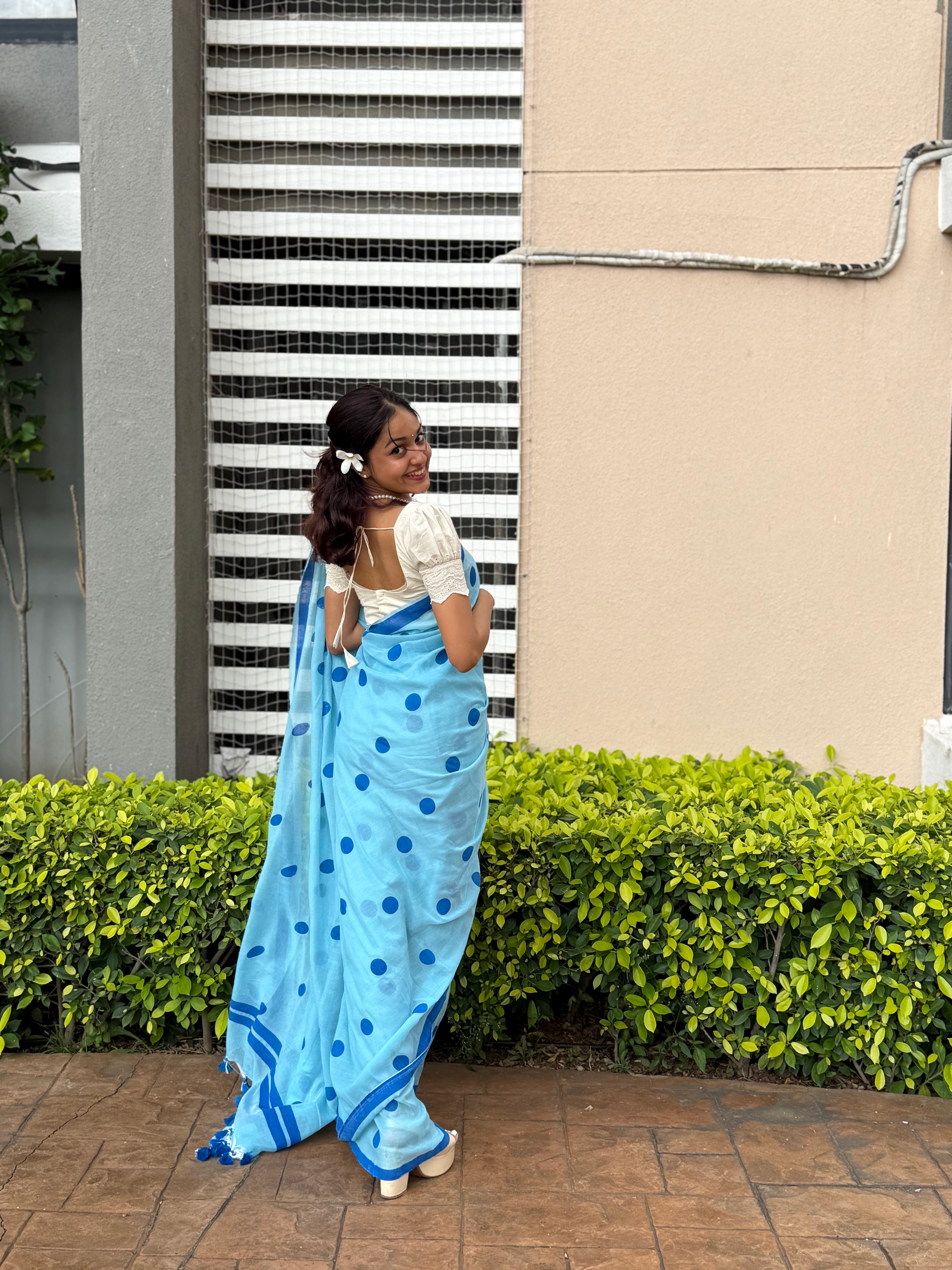 Aanchal - 1 minute Ready-to-wear saree in Blue Polka in Khadi fabric