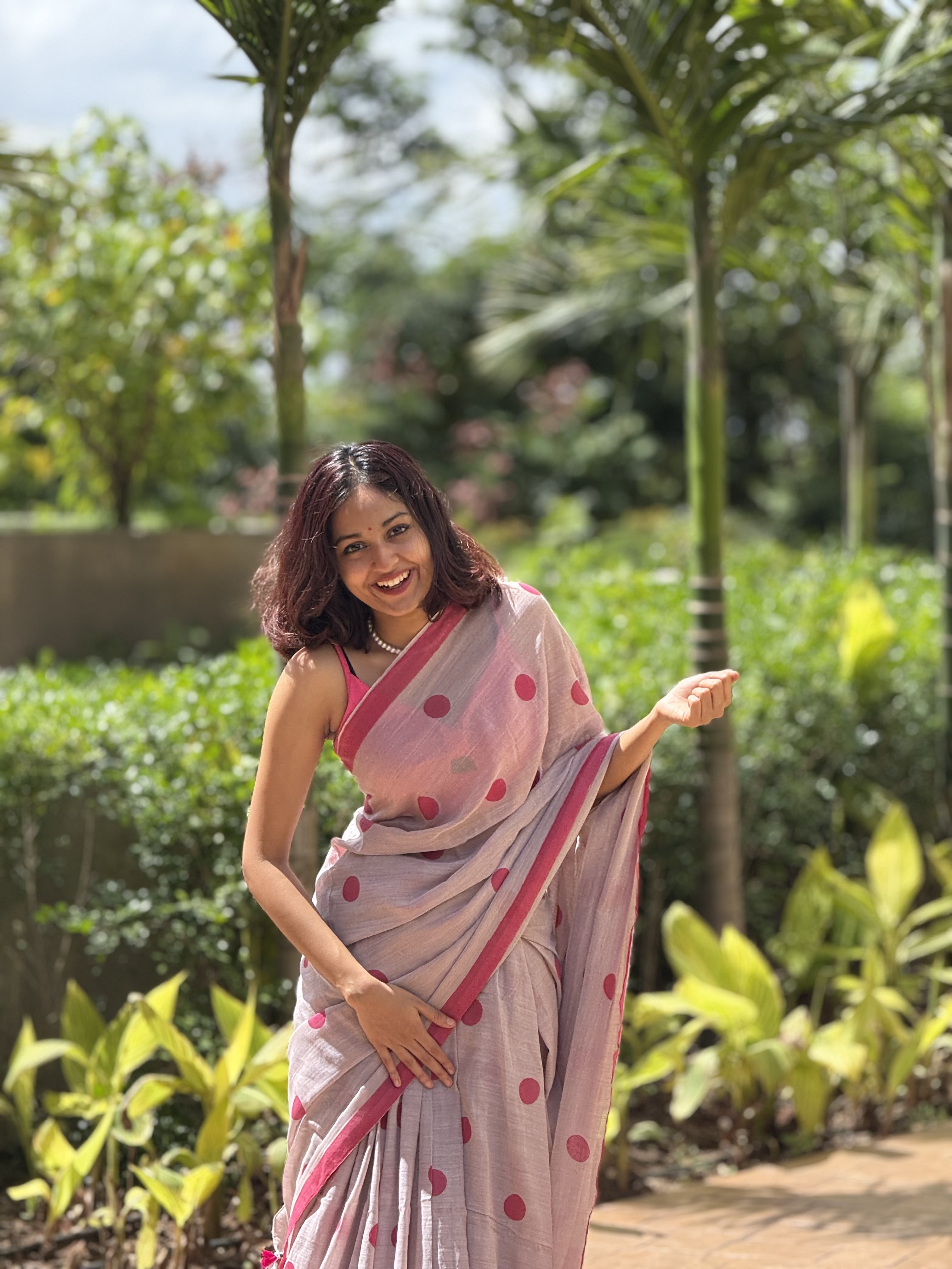 Aanchal - 1 minute Ready-to-wear saree in Beige Polka in Khadi fabric