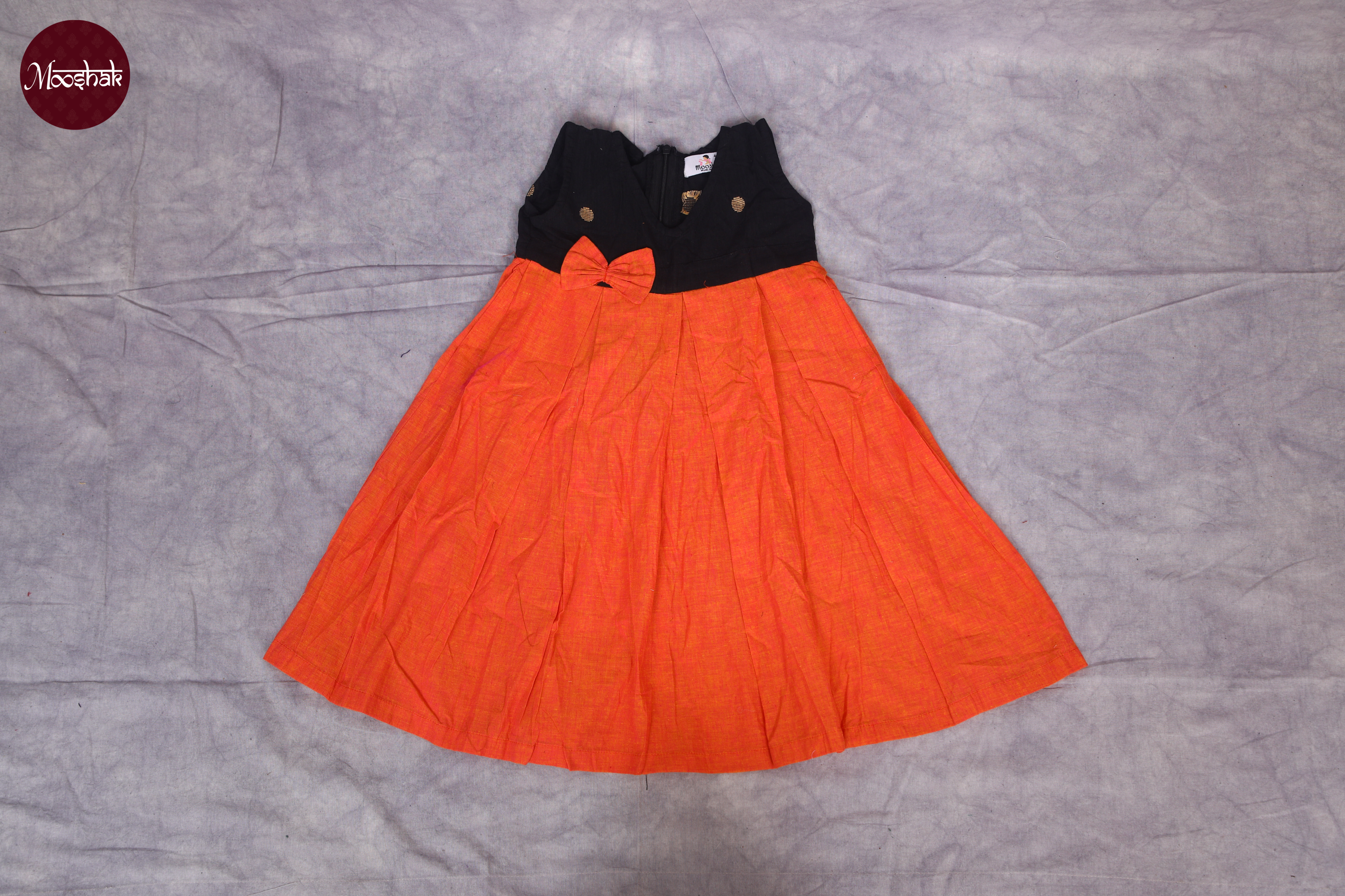 Bommai - Frock in Black and Orange