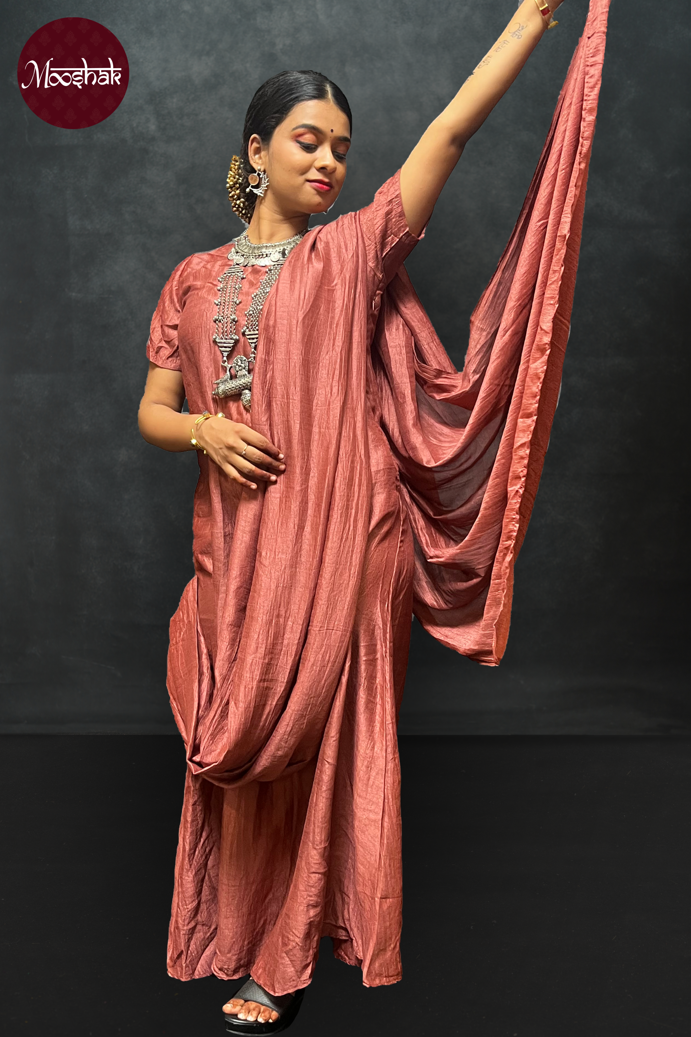 Mangai- Drape - Saree in Onion Pink Georgette
