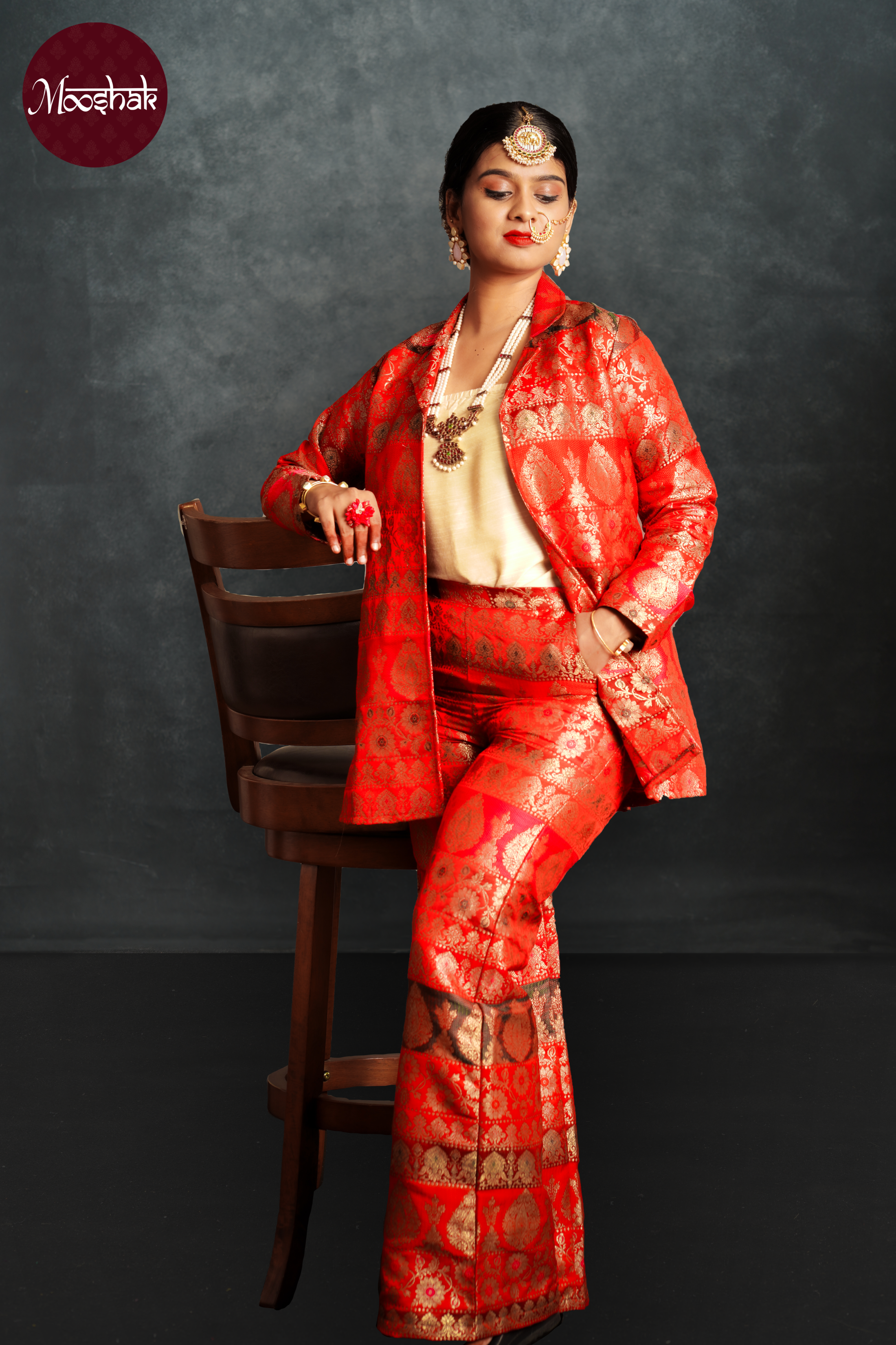 Maya - Blazer Set in Multicolor red brocade with offwhite