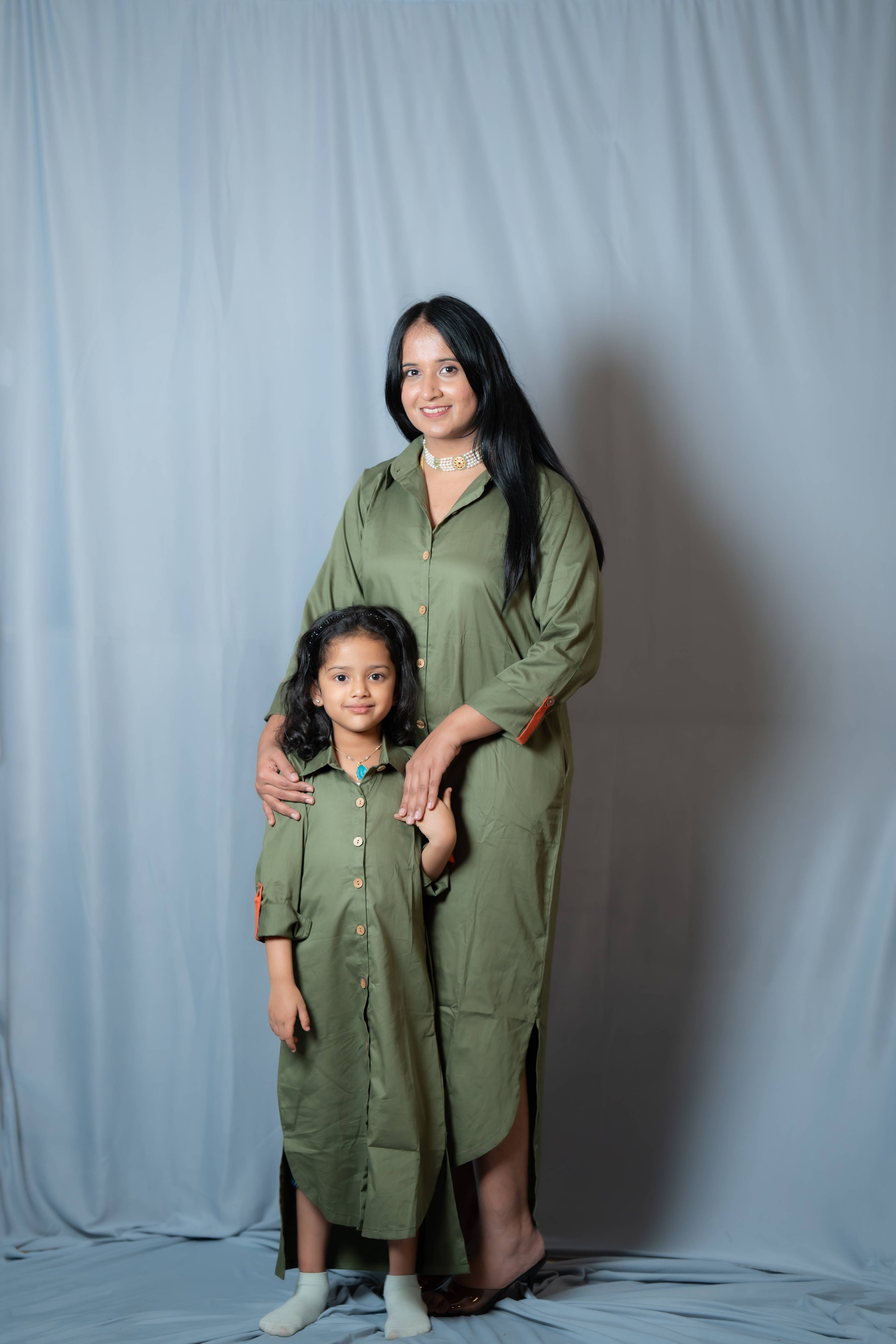 Autumn - Roll-up sleeve collared shirt dress in Olive pure cotton