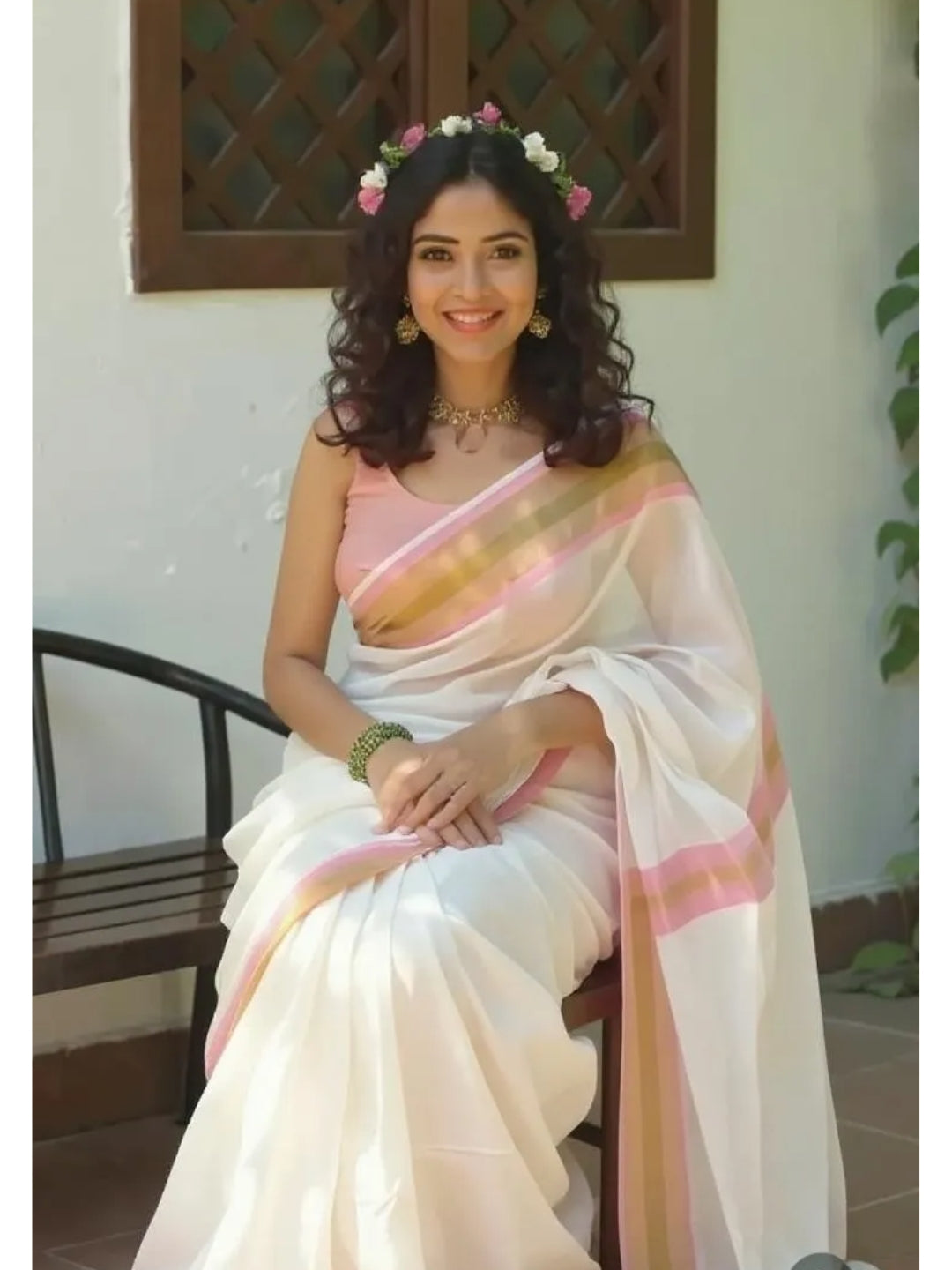 Aanchal - 1 minute Ready-to-wear saree in White with pink border in Mul cotton
