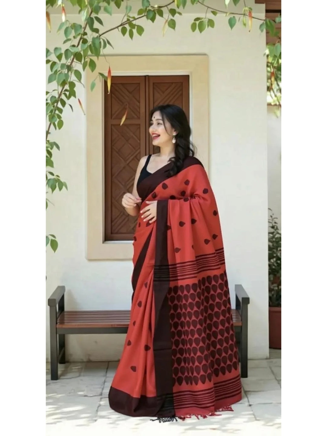 Aanchal - 1 minute Ready-to-wear saree in Red in Handloom Masrize Cotton