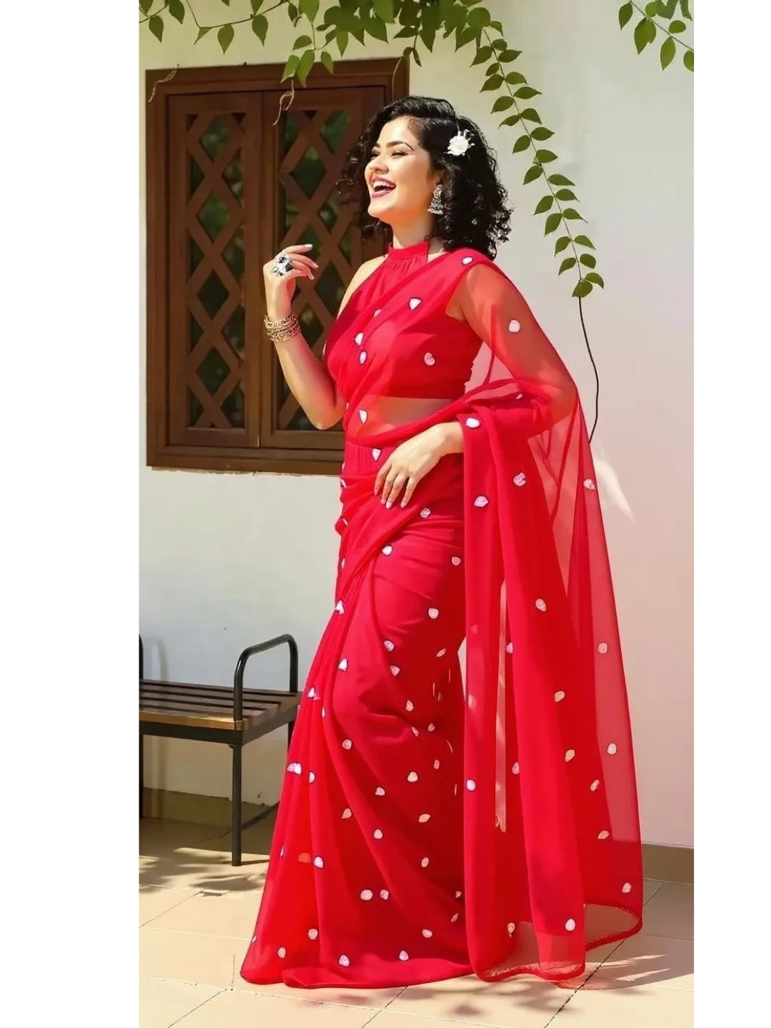 Aanchal - 1 minute Ready-to-wear saree in Red heart in Mul cotton
