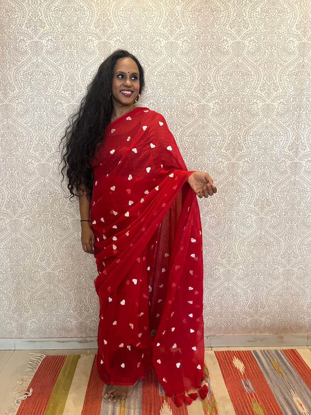 Aanchal - 1 minute Ready-to-wear saree in Red heart in Mul cotton