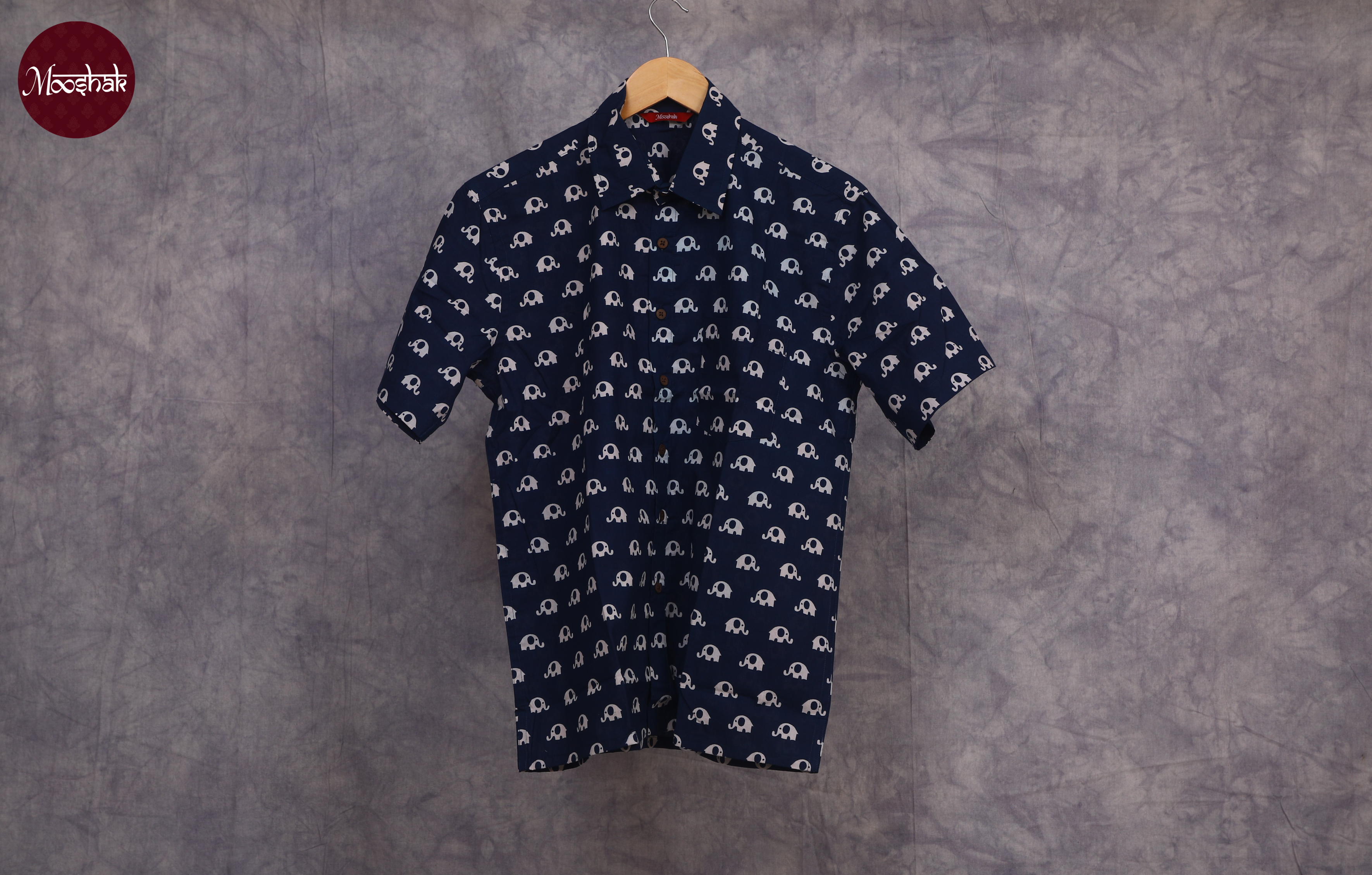 Elemental - Shirts in Blue with elephant print