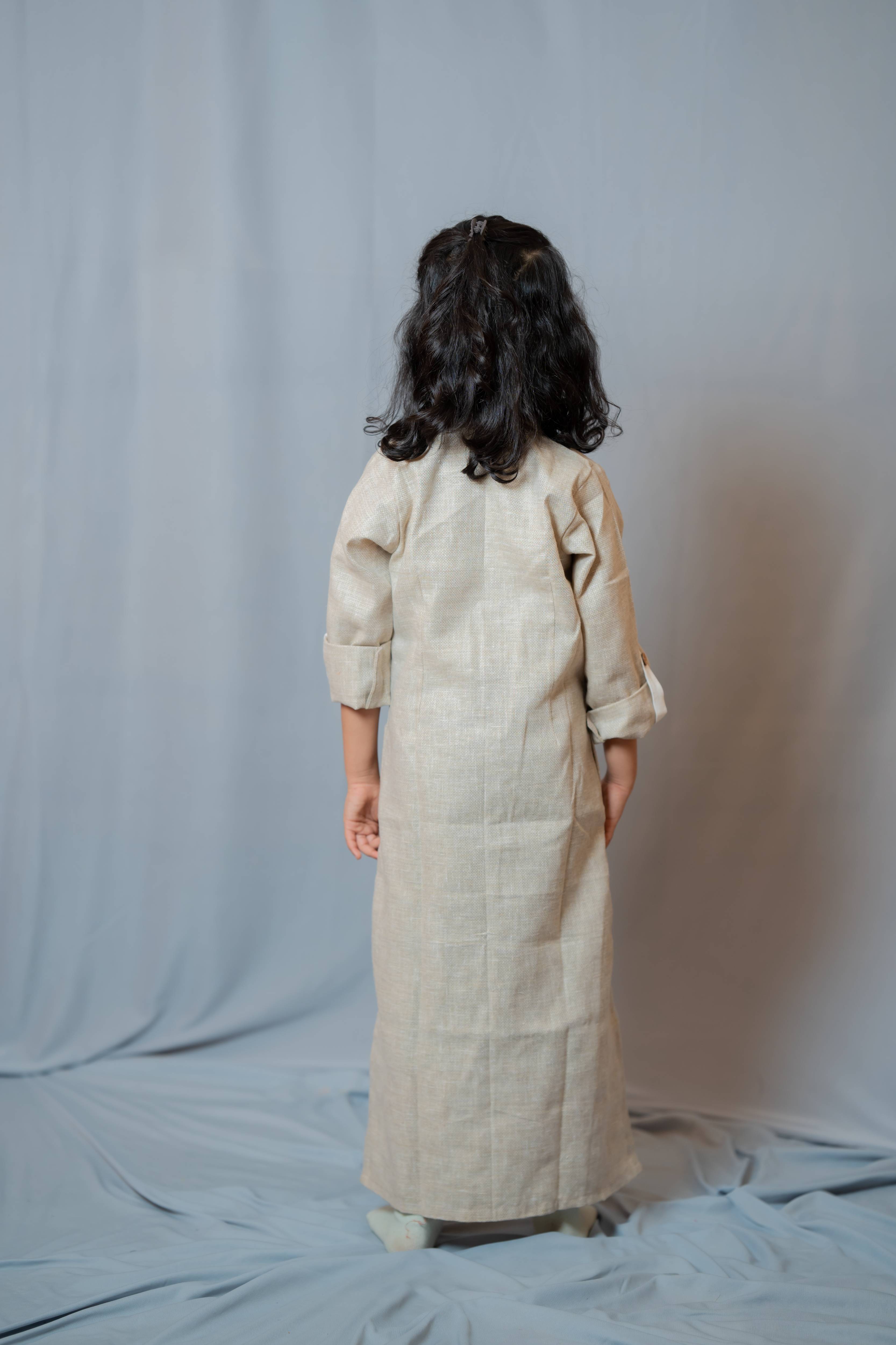 Autumn - Roll-up sleeve collared Shirt dress in Beige co-jute