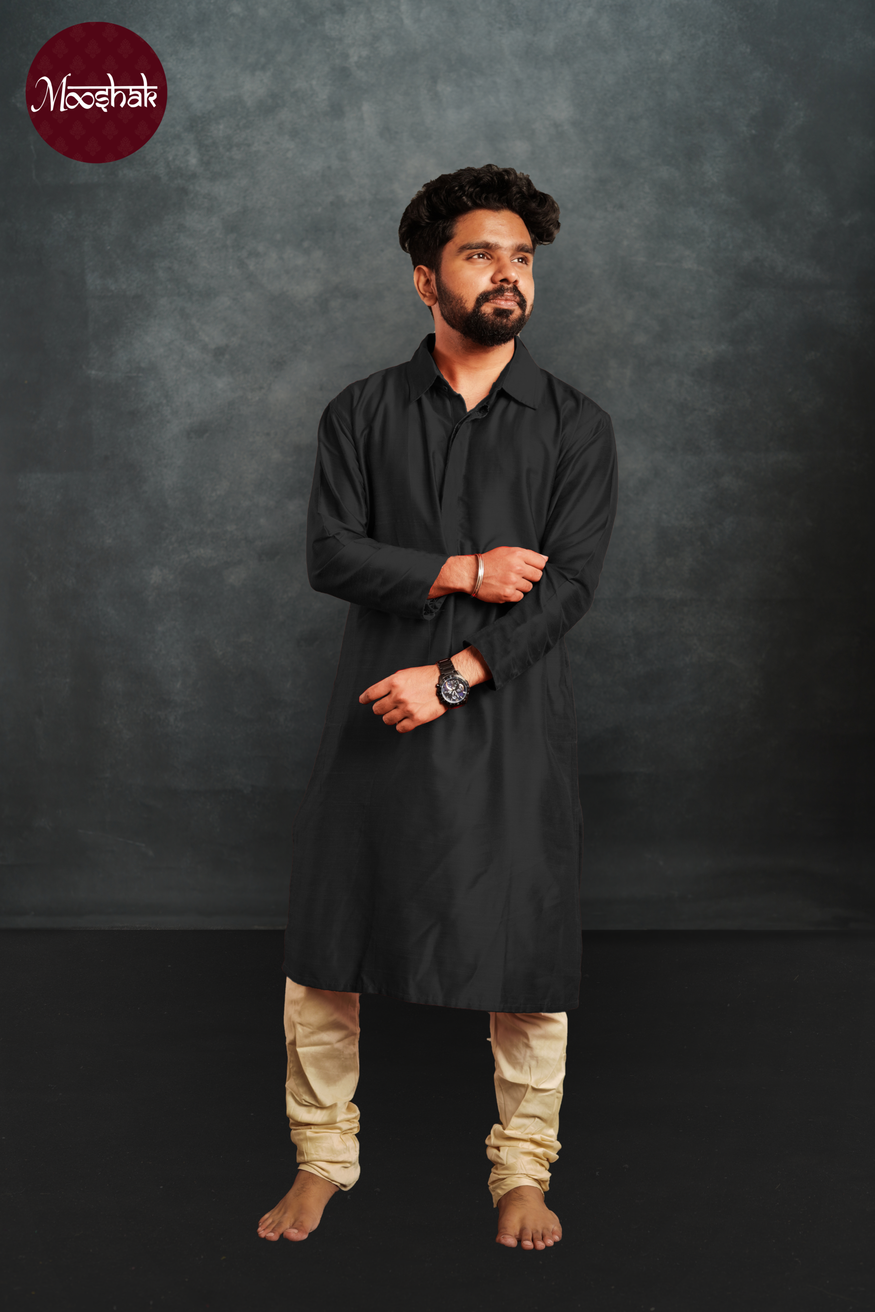 Raahi - Kurta in Black silk cotton