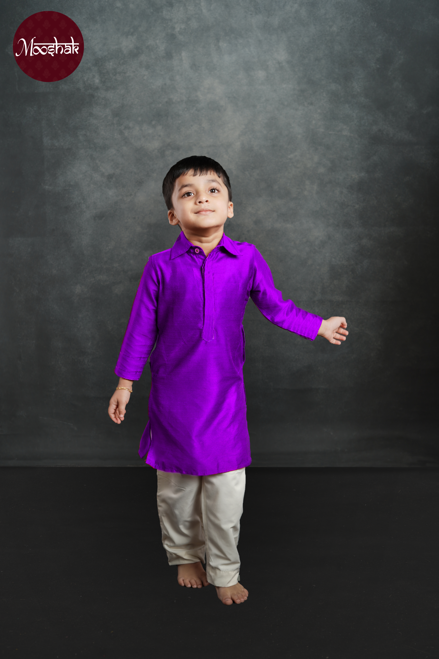 Raahi - Kurta in Purple silk cotton