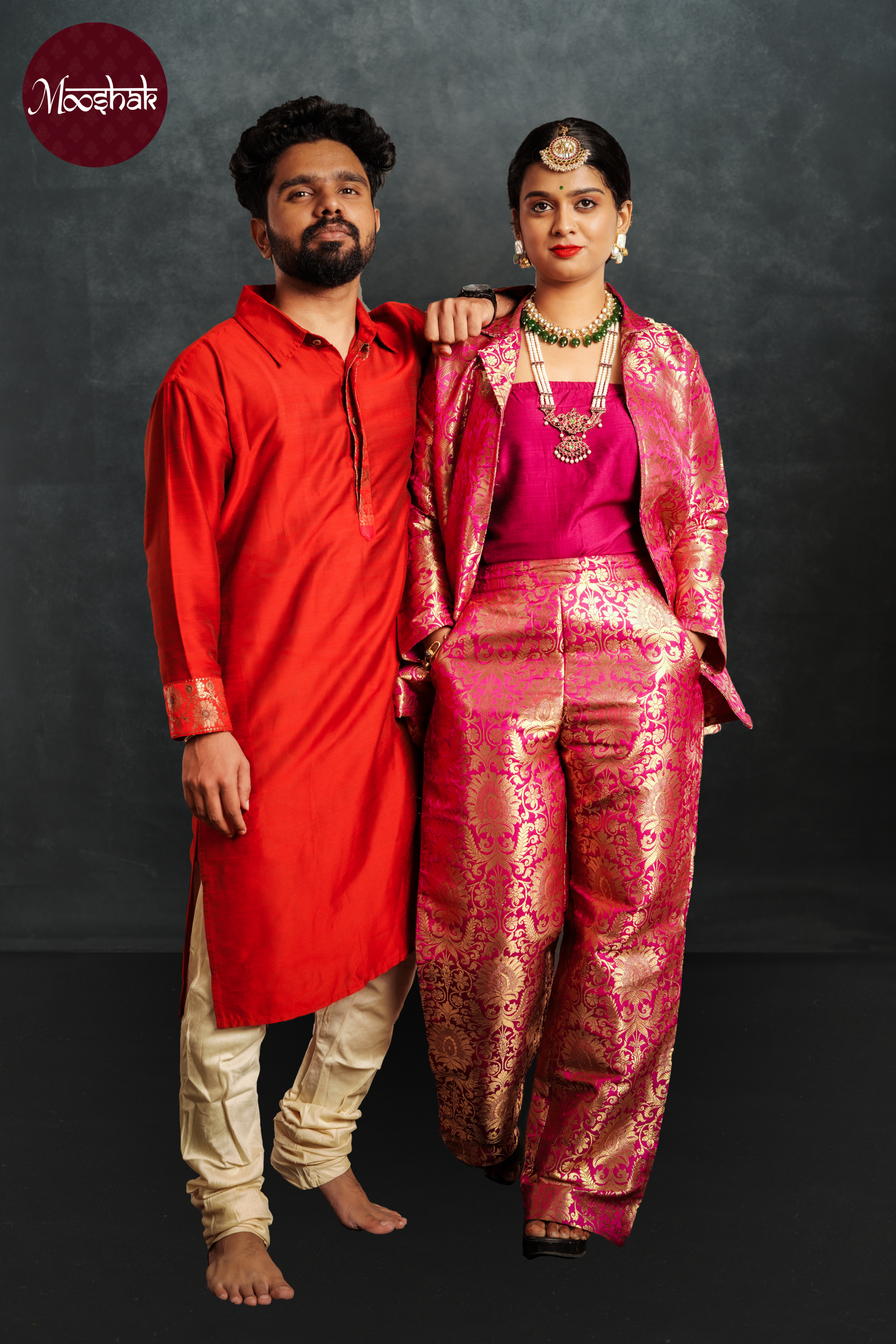 Raahi - Kurta in Red silk cotton with zari