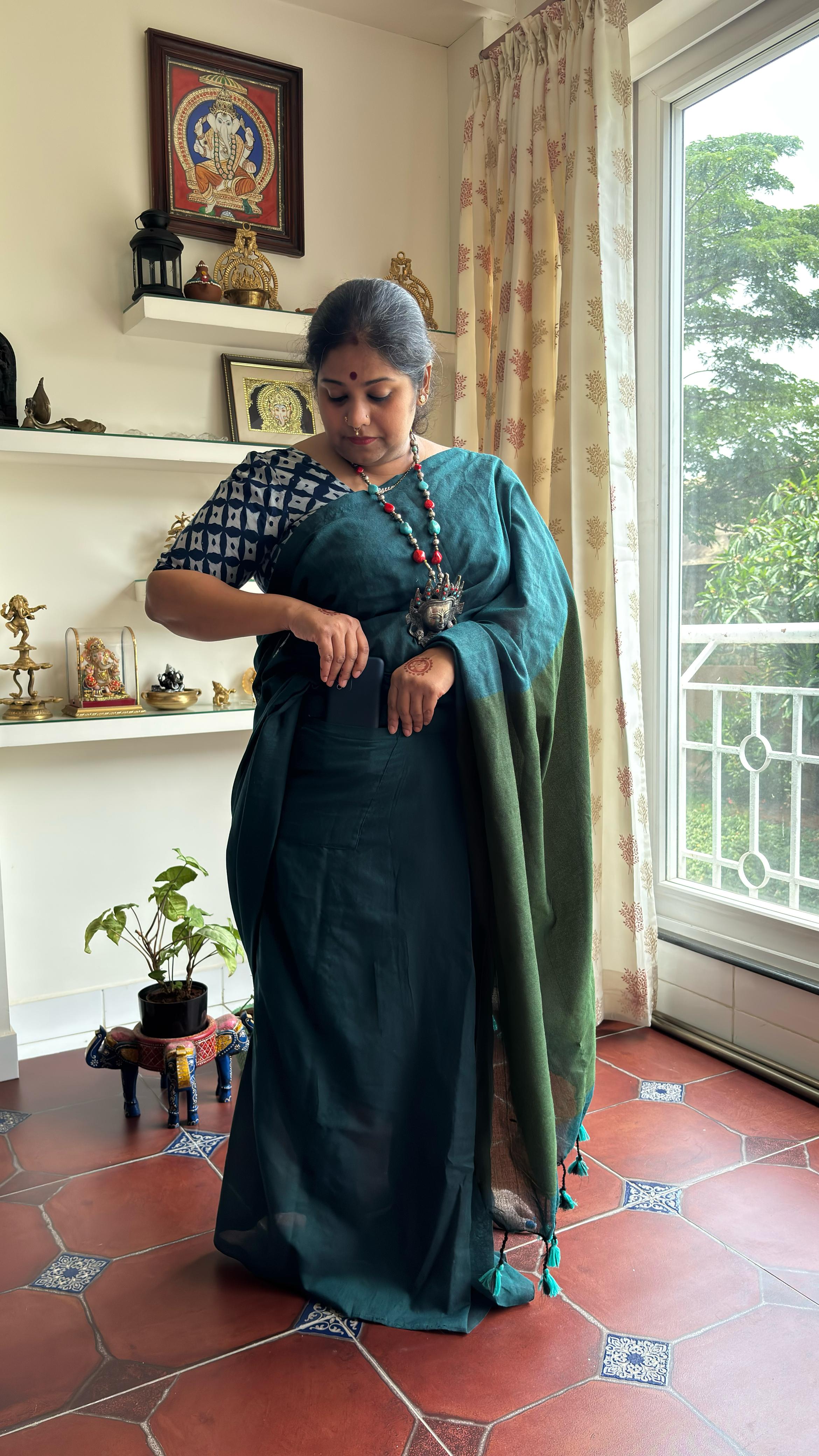 Aanchal - 1 minute Ready-to-wear saree in Teal with green in Khadi fabric