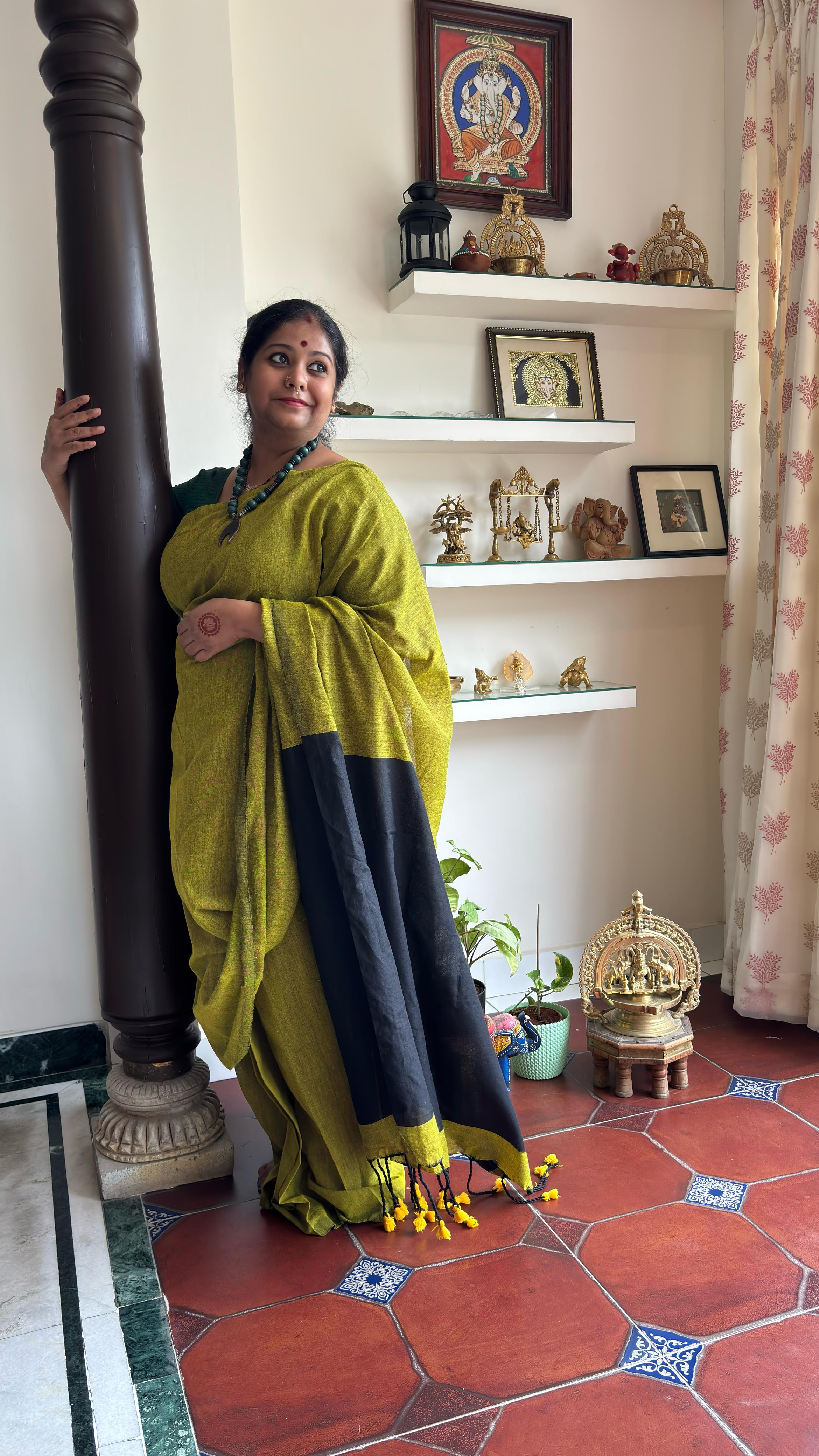 Aanchal - 1 minute Ready-to-wear Saree in mehndi-green with black in Khadi fabric